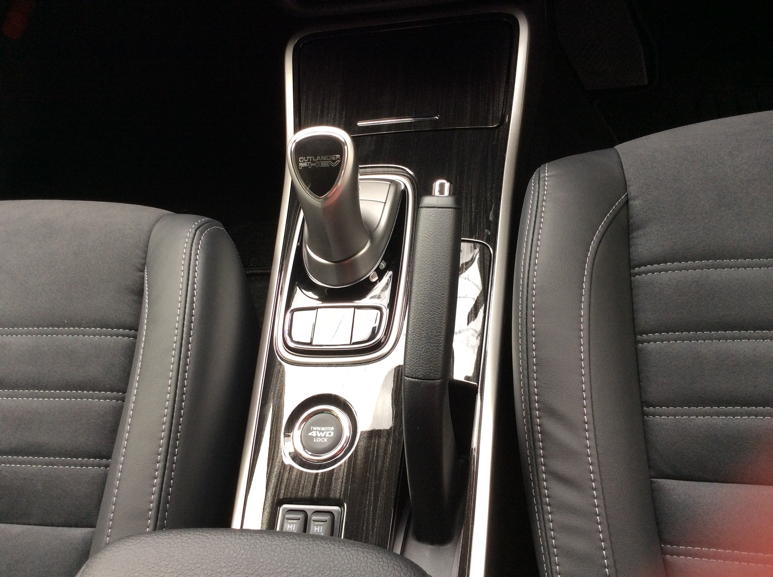 http://www.hyogo-mitsubishi.com/shop/akashi/files/13319fd0c7b689d360ab4072690f6951a54edec4.jpg