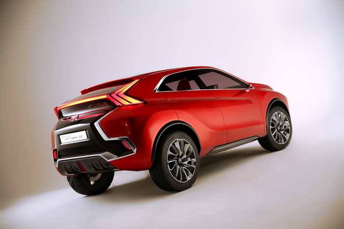 Mitsubishi-Concept-XR-PHEV-II-11.jpeg