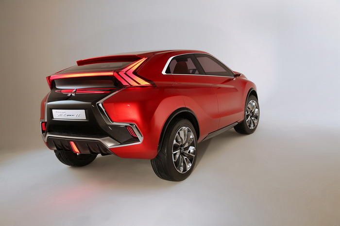 Mitsubishi-Concept-XR-PHEV-II-9.jpeg