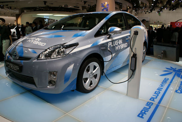 Toyota_Prius_Plug-In_Hybrid.jpg