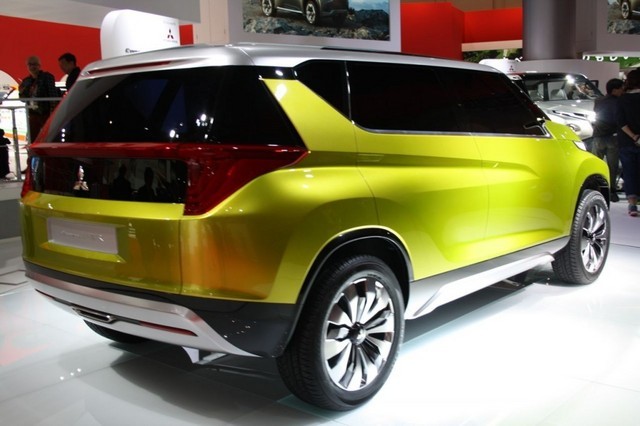 2013MITSUBISHIConceptAR3.jpg