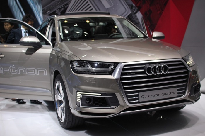 AUDI_Q7e-tron-quatrro.JPG