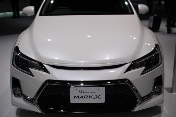 TOYOTA_MARKX.JPG