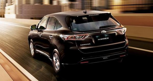 2015-Toyota-Harrier-rear-view.jpg