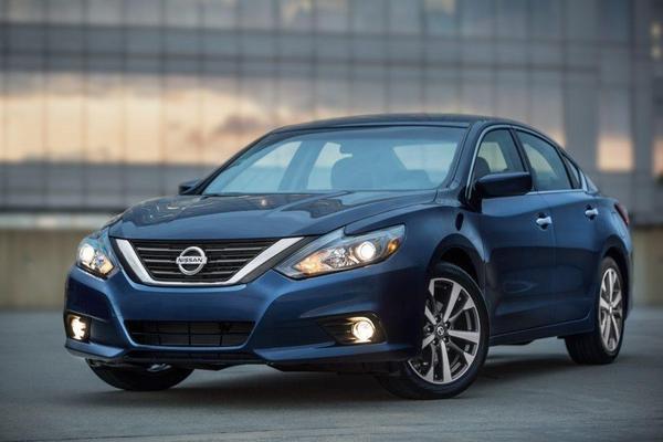 2016-nissan-altima.jpg