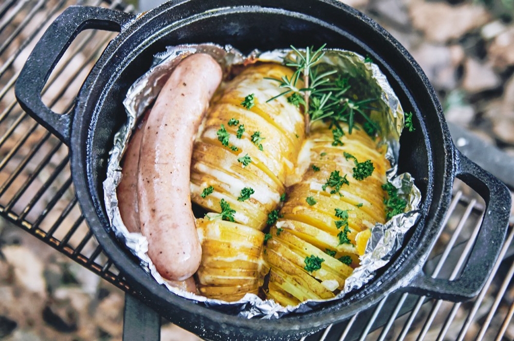 hasselback-potatoes-dutch-oven-16.jpg