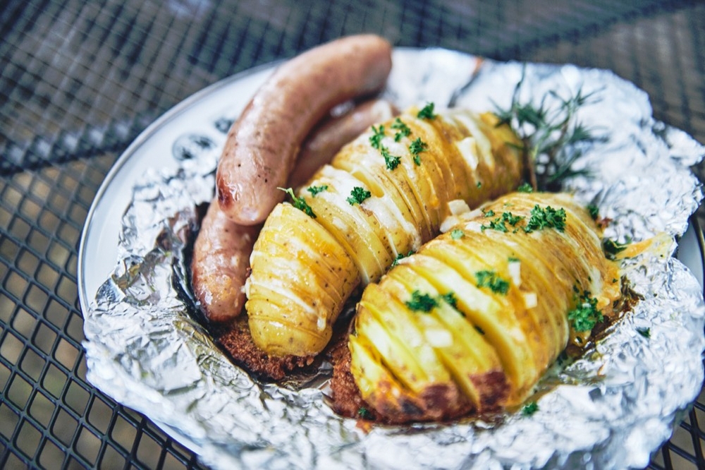 hasselback-potatoes-dutch-oven-19.jpg