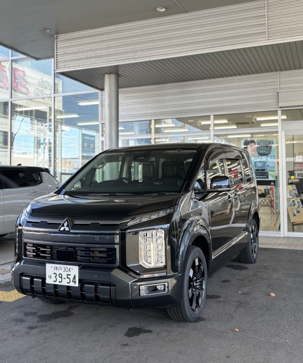 デリカ試乗車.jpg