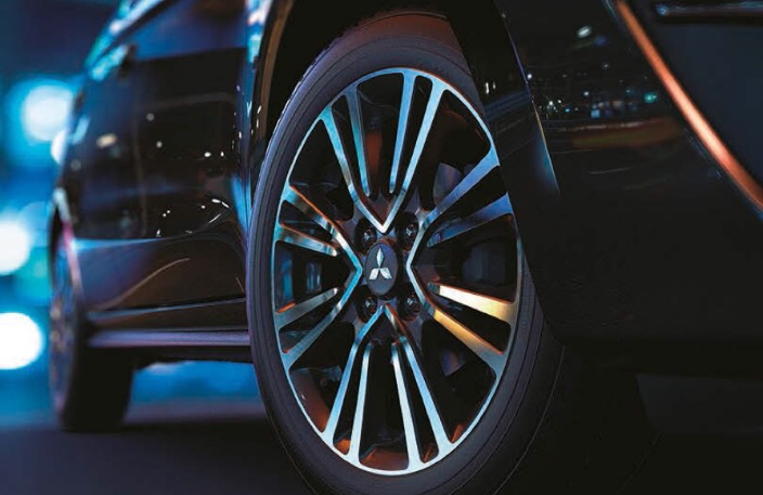 https://www.hyogo-mitsubishi.com/shop/akashi/files/838e7c602c15a0e2427cb3ac36b6b4a41c881ddd.jpg