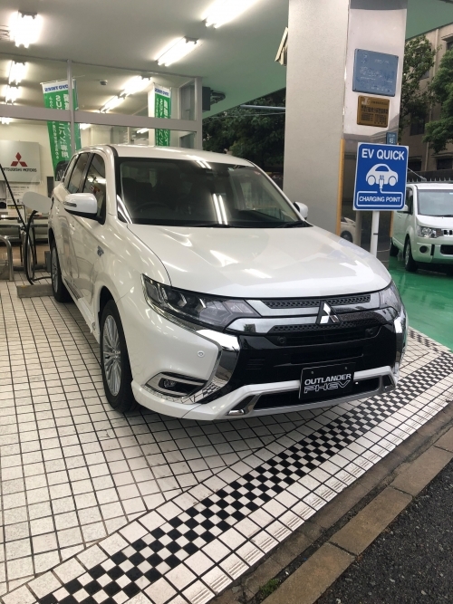 プレミアムPHEV.jpg