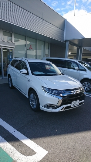 アウトランダーPHEV.JPG