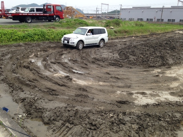 pajero3.JPG