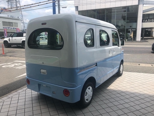 タウンビー　後ろ姿.JPG