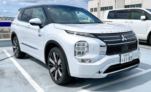 アウトランダーＰＨＥＶ.jpg