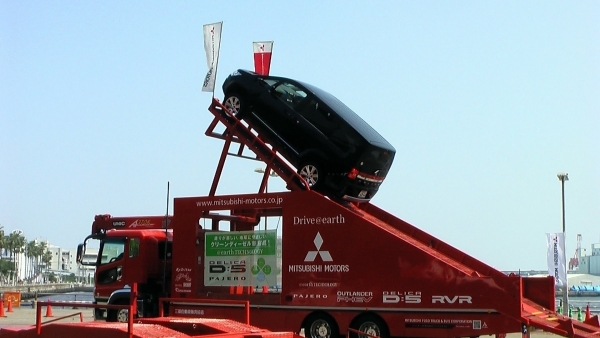 https://www.hyogo-mitsubishi.com/shop/hokushinsanda/assets_c/2017/06/maxresdefault-thumb-600xauto-32179.jpg