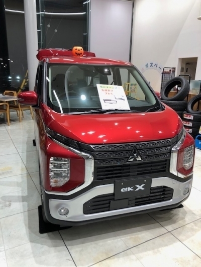 ＥＫクロス展示車赤.jpg