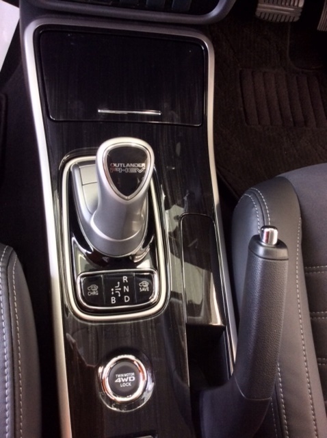 新型PHEV2.jpg