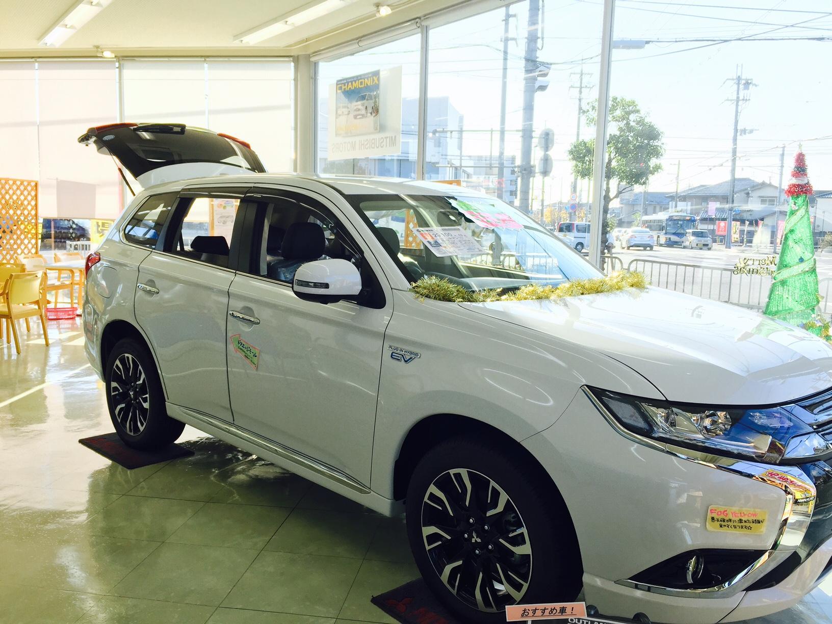https://www.hyogo-mitsubishi.com/shop/takarazuka/files/outrander%20takasupe1.JPG